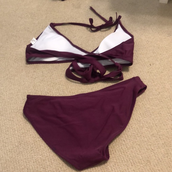 Wrap around bikini - Picture 2 of 2